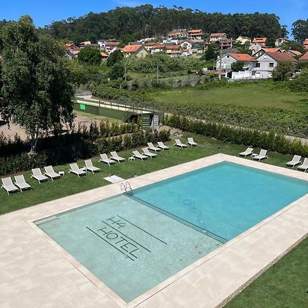 Hotel H4 Cangas 3 Superior Екстер'єр фото