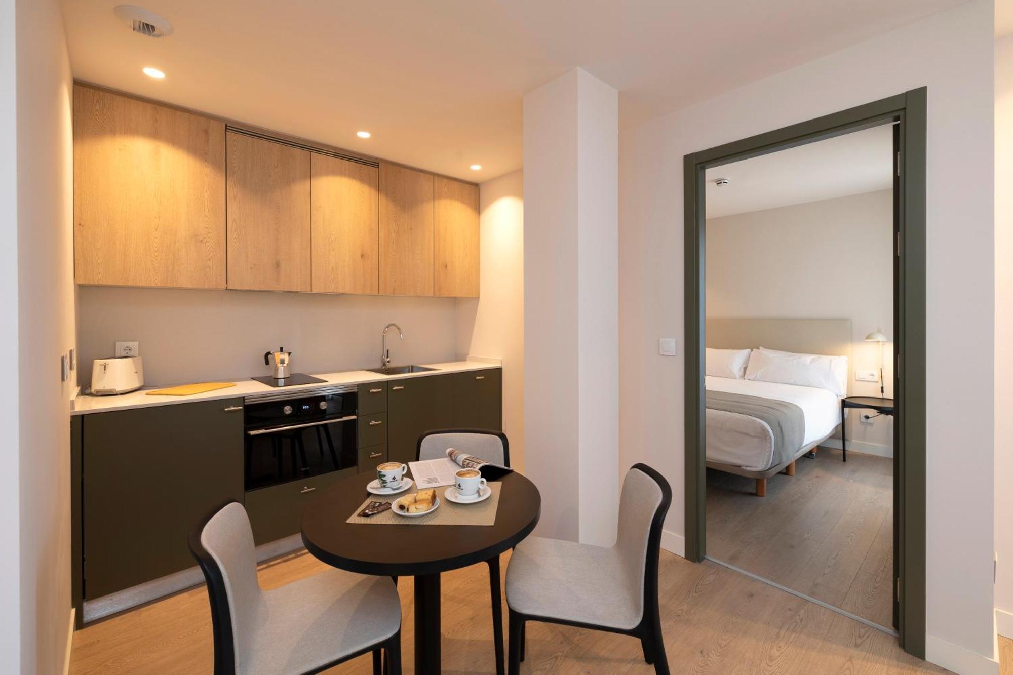 Hotel H4 Cangas 3 Superior Екстер'єр фото